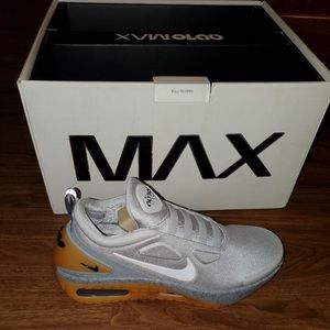 Nike Self-Lacing Adapt Auto Max